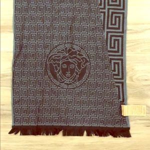 Authentic Versace sciarpa black/blue wool scarf